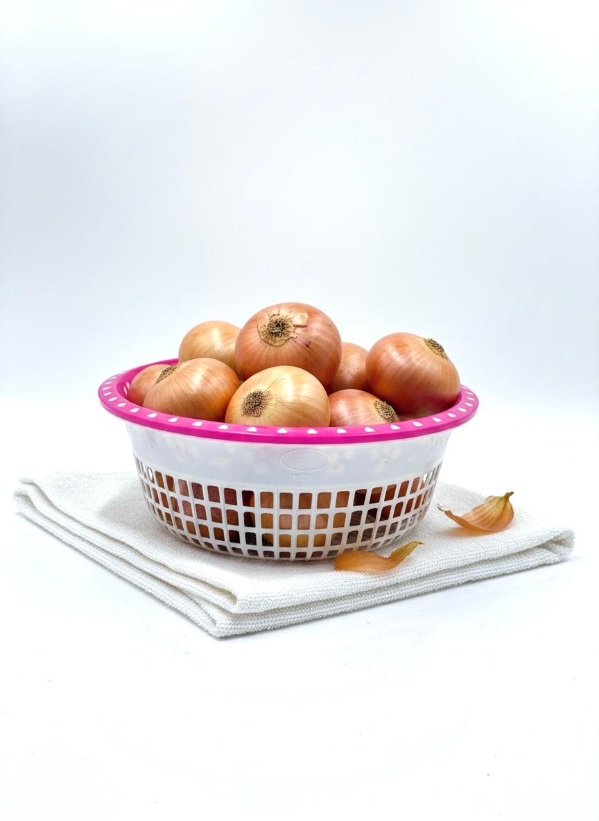 Colorful Ventilated Plastic Fruit and Vegetable Tray Basket - Durable & Elegant Design