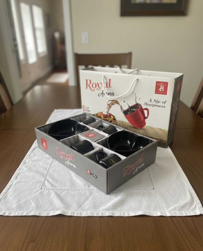 "Elegant Black Heart Bowl & Mug Set for Dining and Beverages"