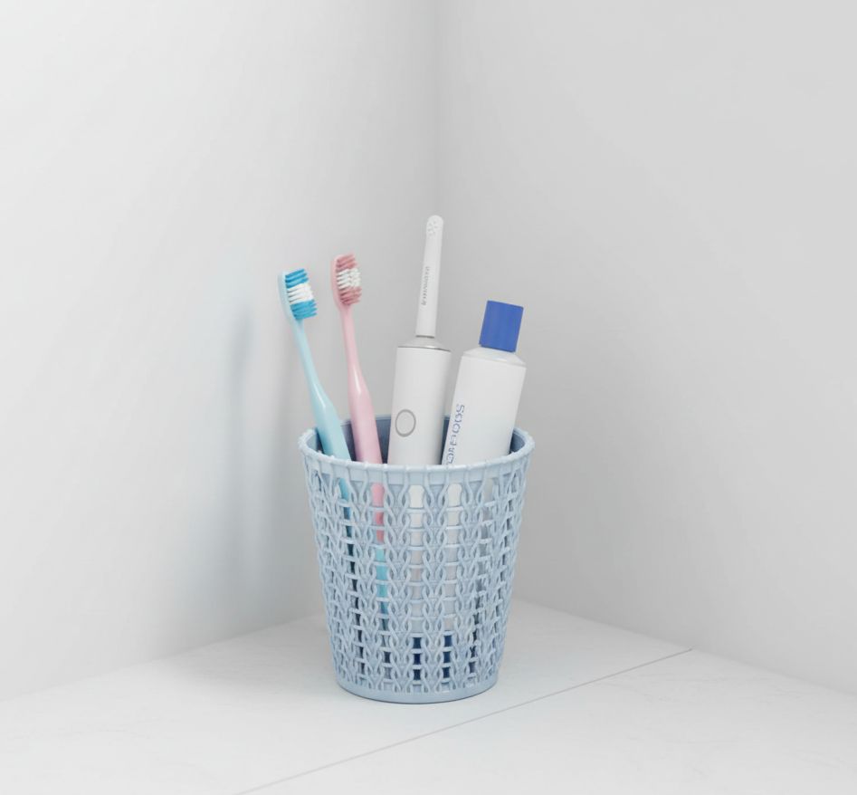 "Elegant Blue Plastic Toothbrush and Bathroom Accessories Holder Cup"